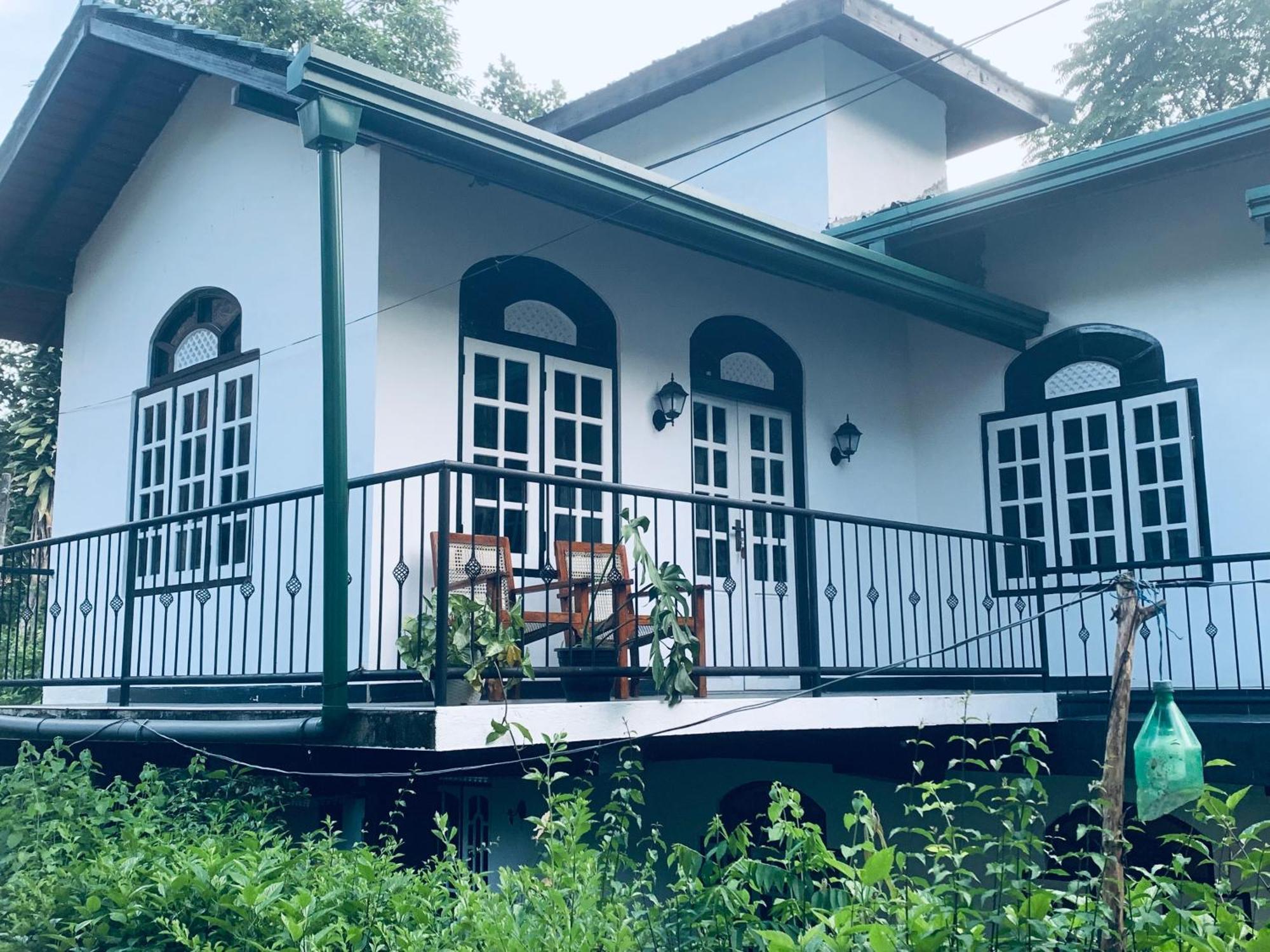 Ella Gypsies Hostel Exterior photo